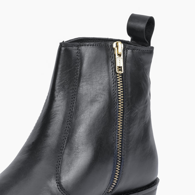 S&B Pointed Cuban Chelsea - Black