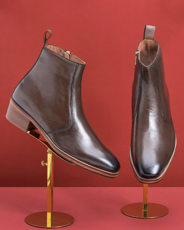 <h2><strong>Find Your Perfect Boots</strong></h2>