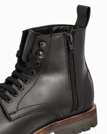 S&B Black Oil Pull-Up Lace-Up Boots