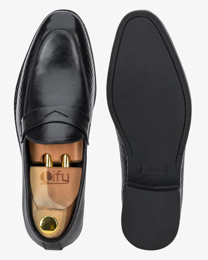 S&B S&B Textured Classic Loafer – Black