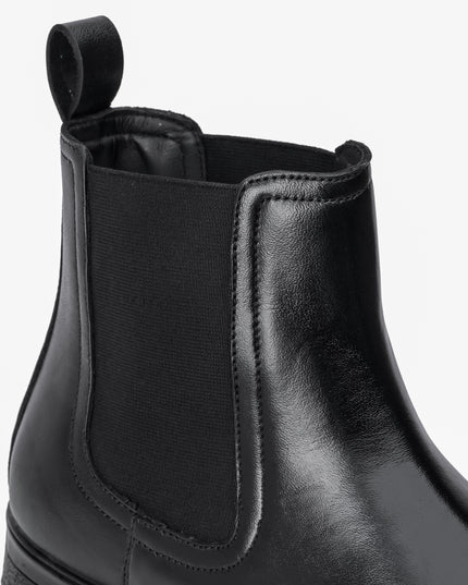 S&B Round Toe Chelsea  - Black